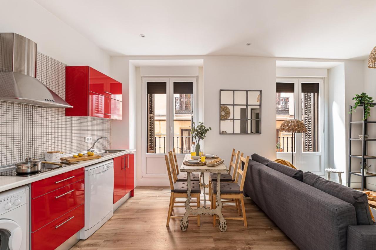 Waou Puerta Del Sol IV - Alquiler Corta Duracion Apartment Мадрид Екстериор снимка